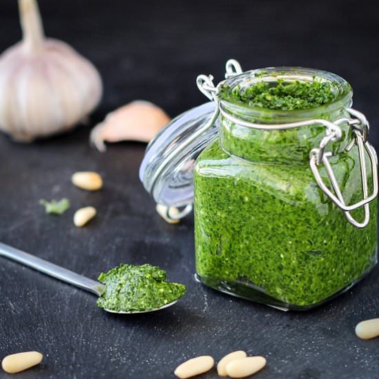 Kale pesto