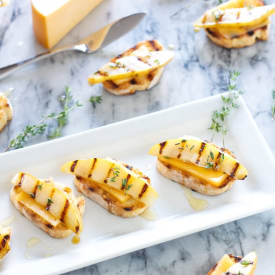 Grilled Pear & Gouda Crostini
