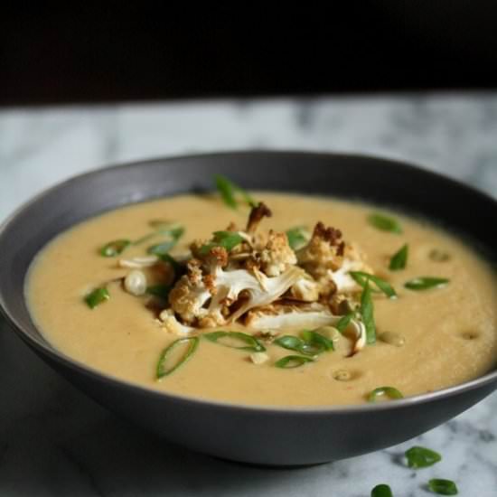 Vegan Cauliflower Soup w/ Red Curry