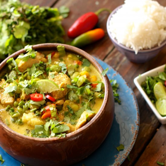 Quick Yellow Chicken Curry