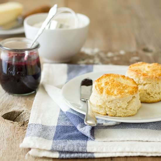 Fluffy Buttermilk Scones