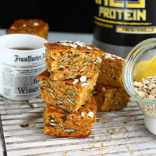 GF Pumpkin Protein Oat Bars