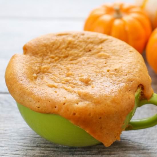 Flourless PB Pumpkin Mug Cake