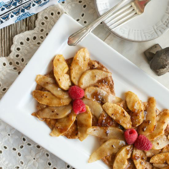 Pear & Apple Breakfast Pizza