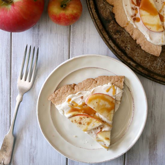 Caramel Apple Cheesecake Pizza