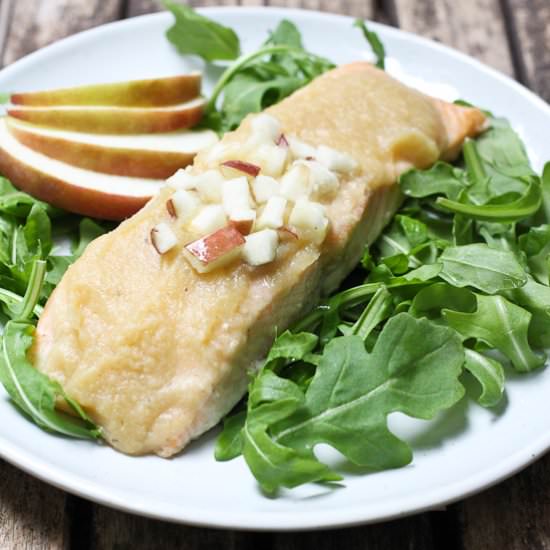 Roasted Salmon with Apple Sauce