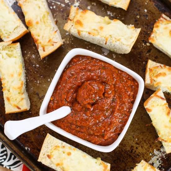 Cheesy Bread & Roasted Tomato Sauce