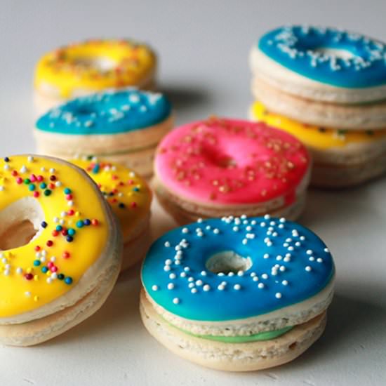 Donut Macarons