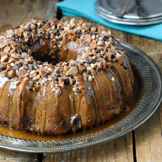 Pumpkin Spice Bundt Cake & Caramel