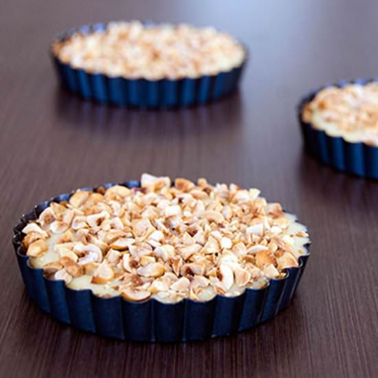 Hazelnut Tarts with Honey Filling