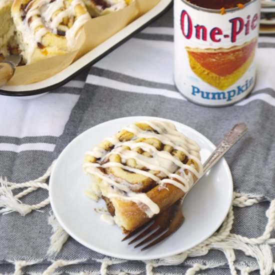 Maple Iced Pumpkin Cinnamon Rolls