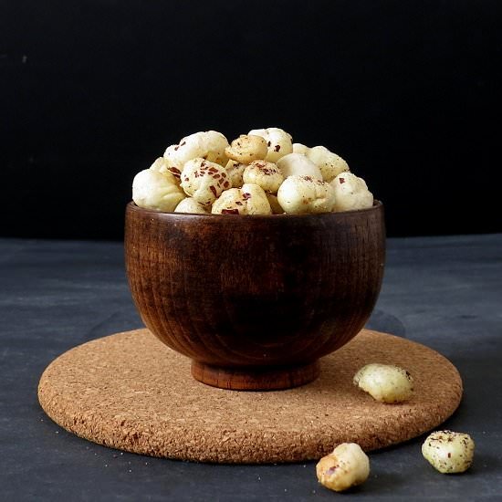 Roasted fox nuts