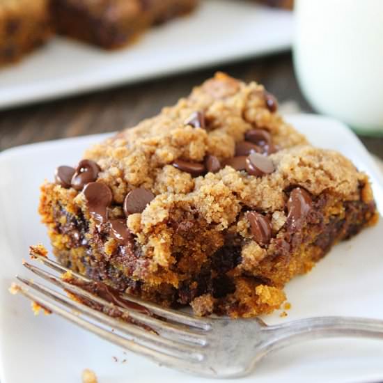 Pumpkin Chocolate Streusel Cake