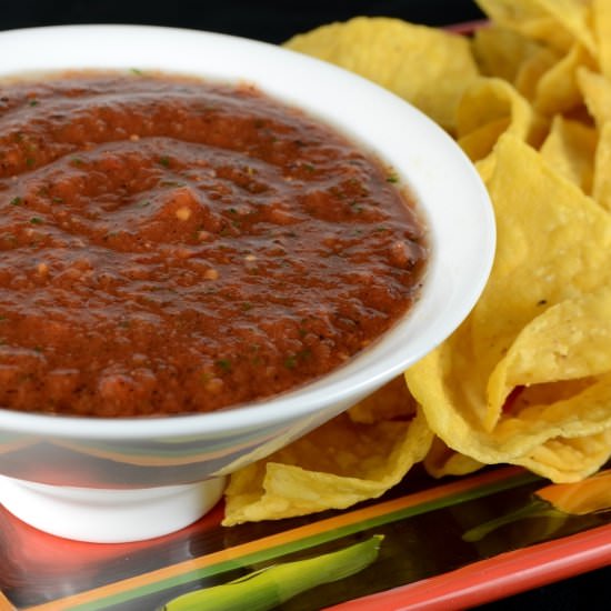 Smoky Tomato-Chipotle Salsa