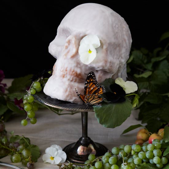 Vanilla Bean Skull Cake