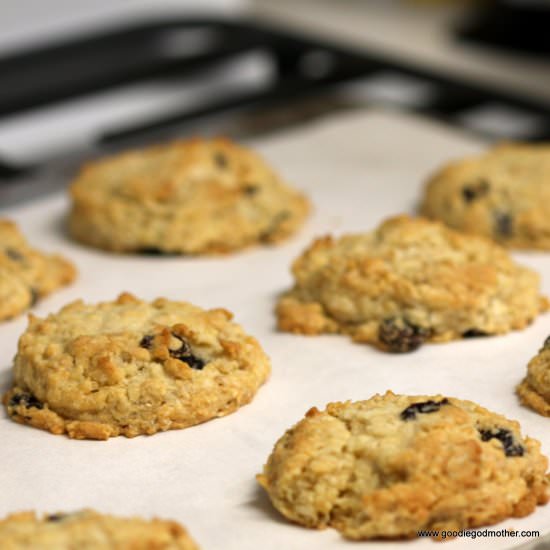 Coconut Oatmeal Raisin Cookies