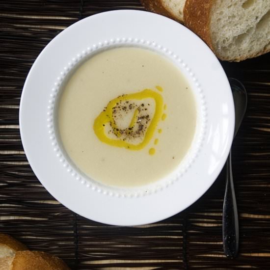 Healthy Cauliflower Soup