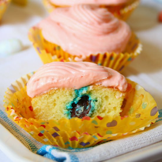 Candy Surprise Vanilla Cupcakes