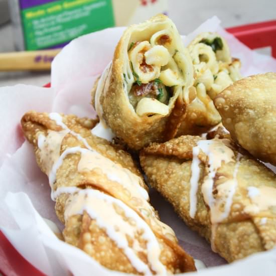 Bacon Buffalo Blue Mac Cheese Rolls