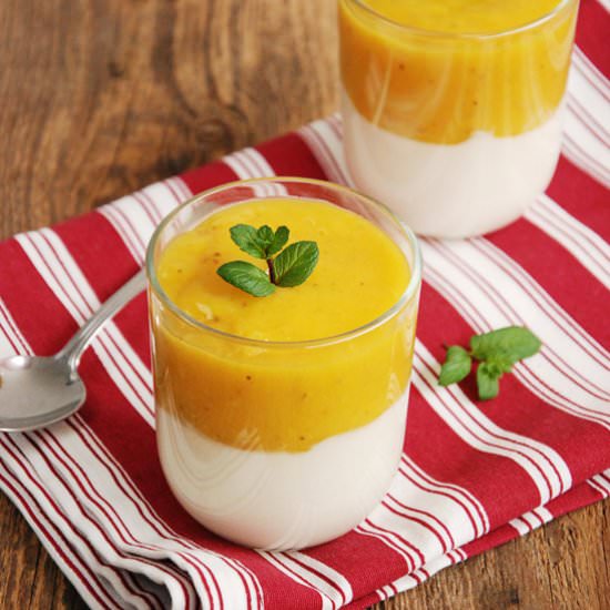 Greek Yogurt and Mango Dessert