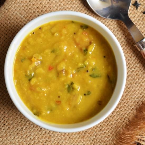 Dal with Fenugreek Leaves