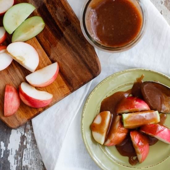 Raw Caramel with Apples