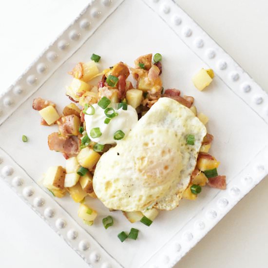 Skinny Loaded Potato Skillet