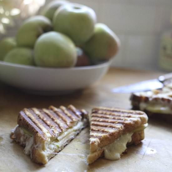 Gluten Free Havarti & Apple Panini