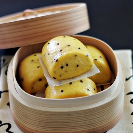Pumpkin Mantou