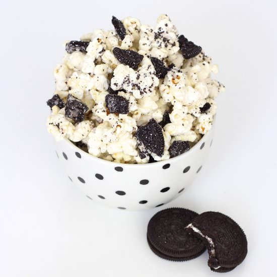 Cookies and Creme Popcorn