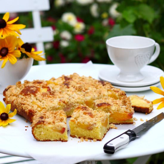Peach Streusel Cake