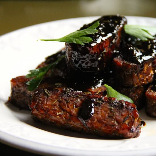 Sticky Maple Balsamic Glazed Tempeh