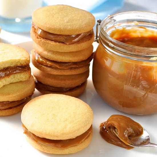 3 ingredient shortbread cookie