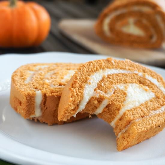 Pumpkin Roll & Cream Cheese Filling