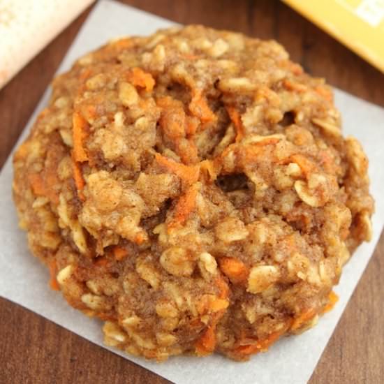 Carrot Cake Oatmeal Cookies