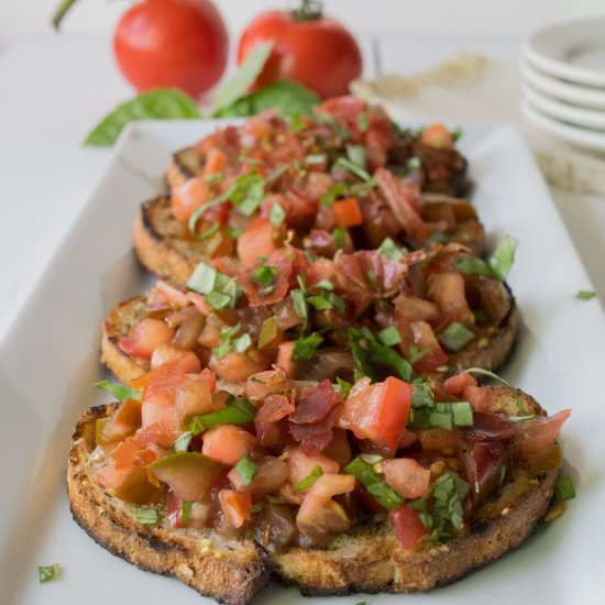 Tomato crispy prosciutto bruschetta