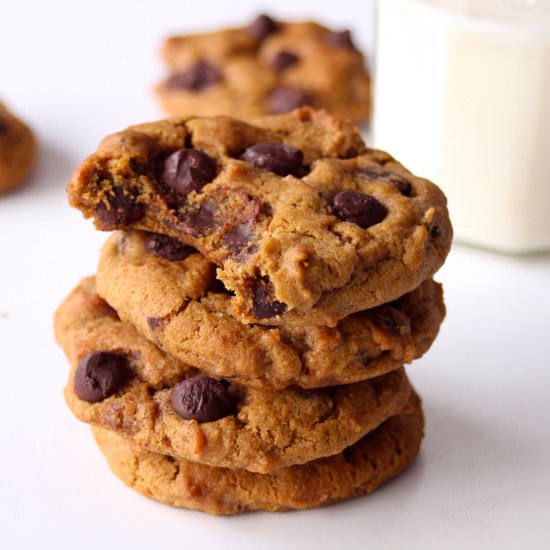 Pumpkin Chocolate Chip Cookies