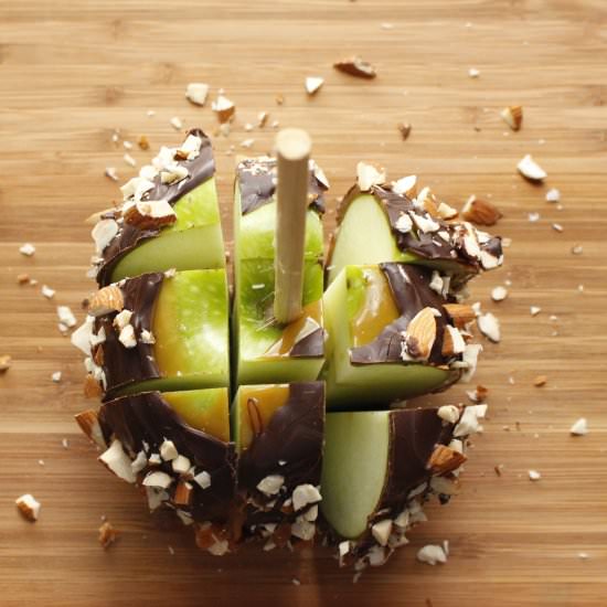 10 Tips for Perfect Caramel Apples