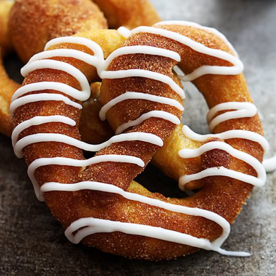 PUMPKIN SOFT PRETZELS