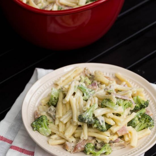 Creamy Chicken Pasta with Broccoli