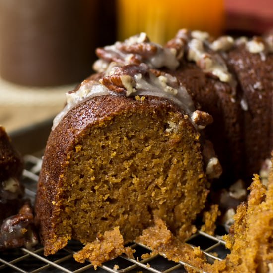 Pumpkin Cake with Pecan Pie Glaze