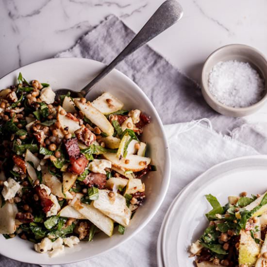 Lentil salad with bacon & pear