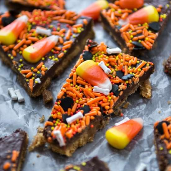 Halloween Cracker Toffee Bark