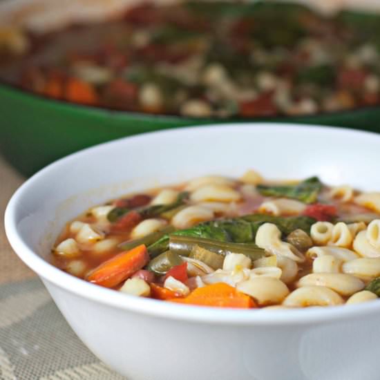 Hearty Minestrone Soup