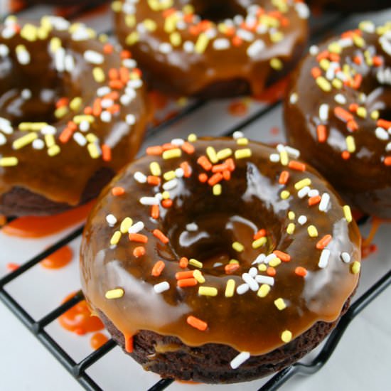 Pumpkin Spice Chocolate Donuts