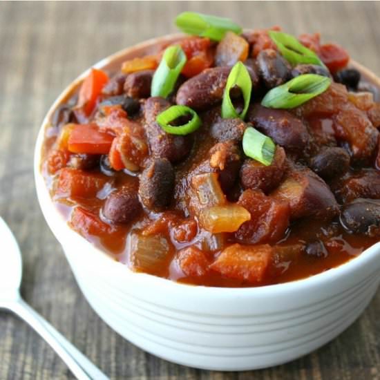 Hearty Vegan Chili