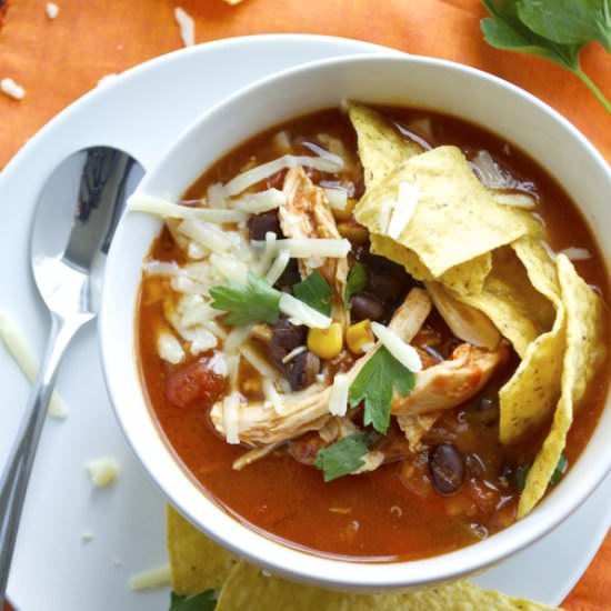 Healthy Chicken Tortilla Soup