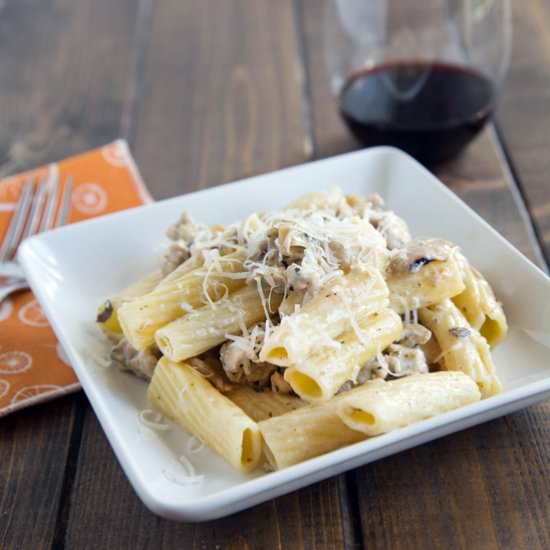 Creamy Sausage and Artichoke Pasta