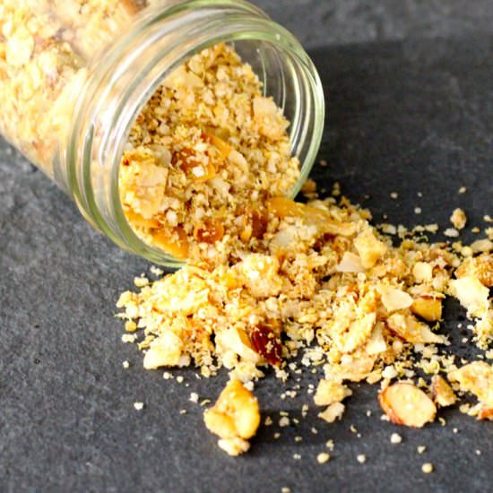 Gluten-Free Coconut Quinoa Granola