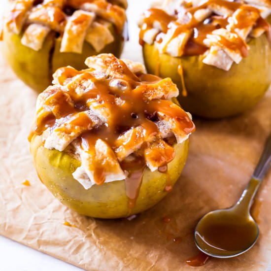 Apple Pie Baked Apples